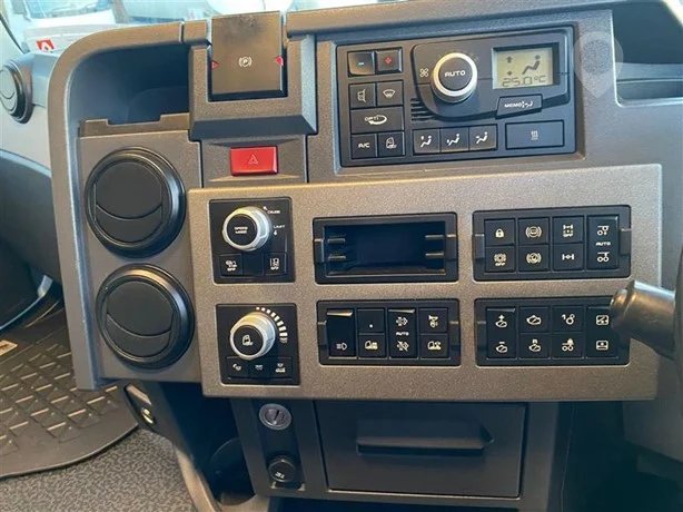 RENAULT T HIGH For Sale